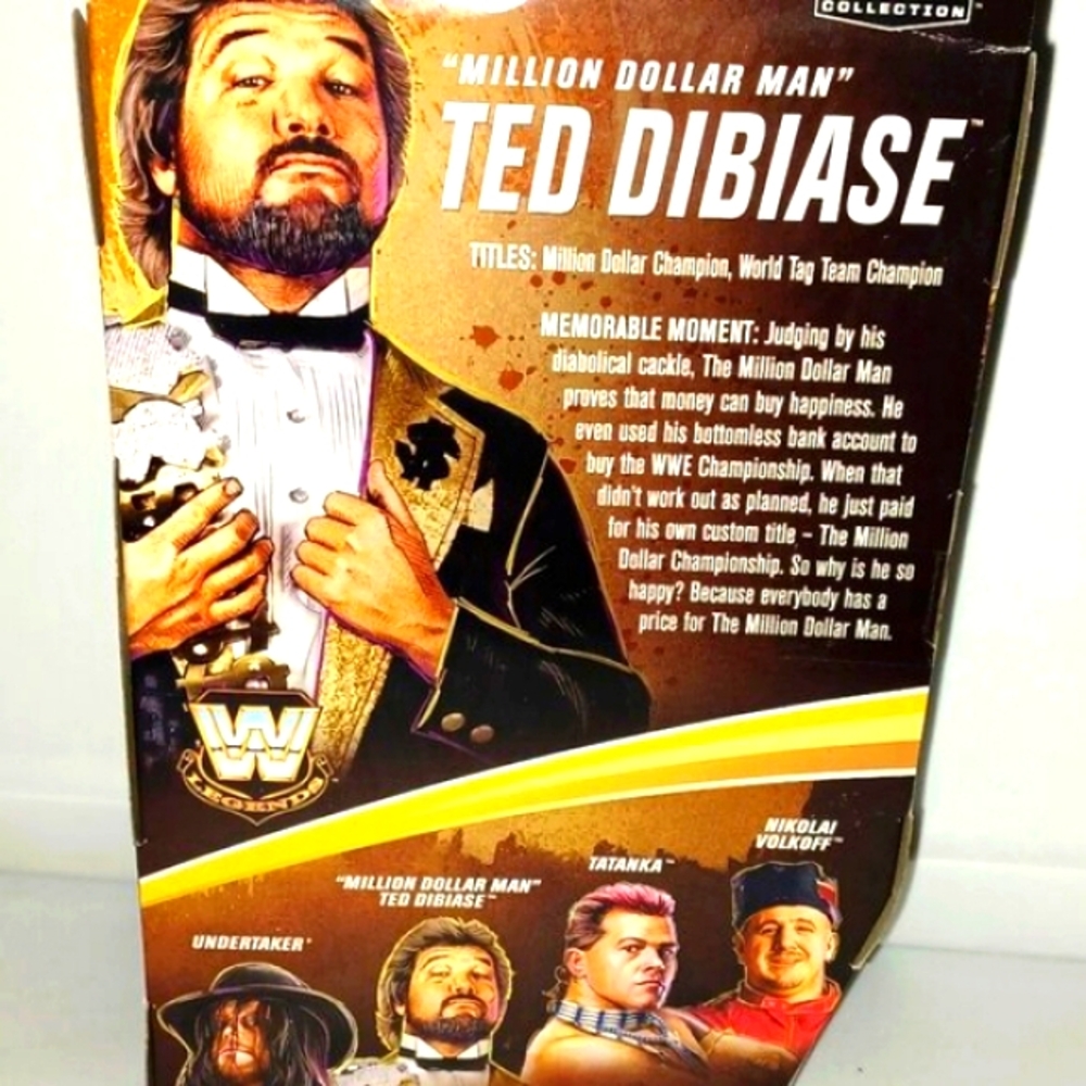 "Chase" Million Dollar Man Ted DiBiase WWE Action Figure Legends Series 9 - Picture 2 of 2